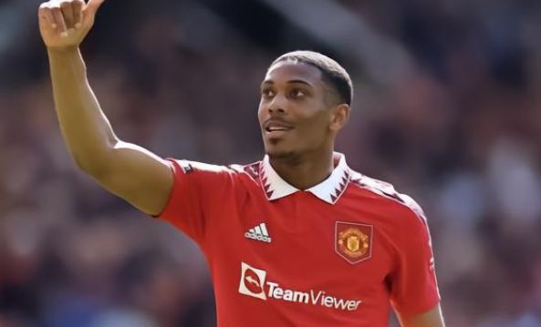 员齐聚一堂 员齐聚一堂