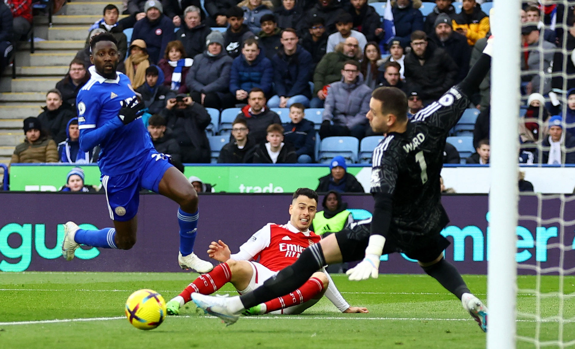 運動空間小 運動空間小