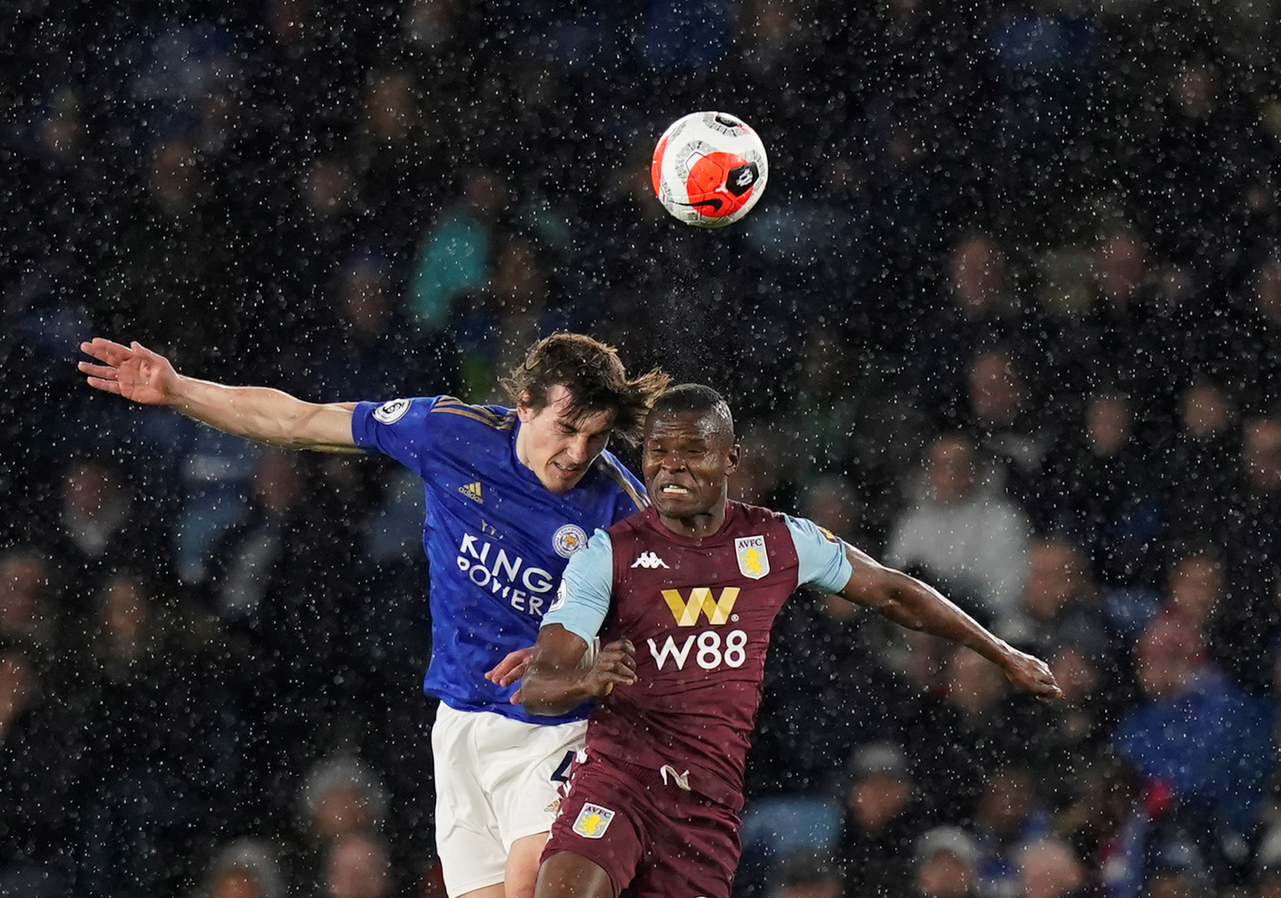 顯示出頑強 顯示出頑強