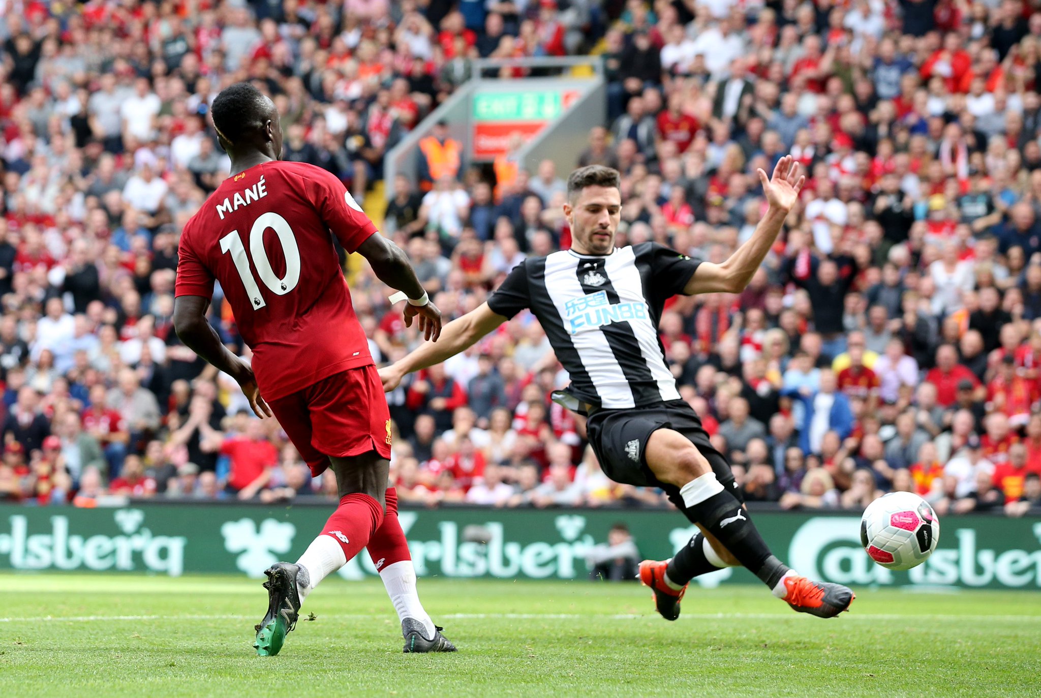 自己风趣幽 自己风趣幽